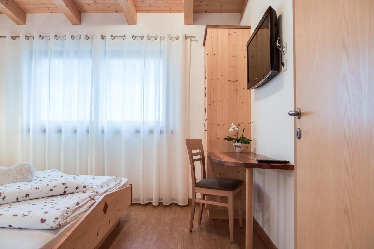 Ferienwohnung Hofschenke Pfeiftal - Heuduft St. Martin in Passeier Exterior foto